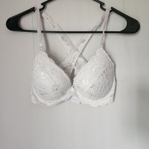 White lace cross back bra
